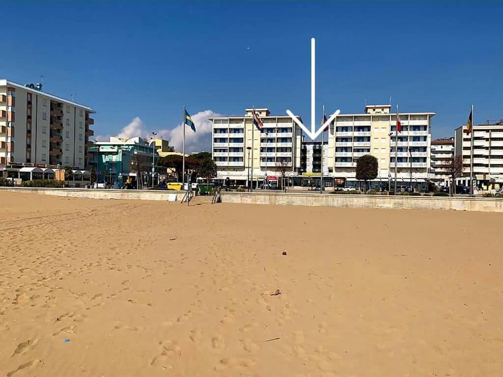 Malibu Apartments Bibione Buitenkant foto
