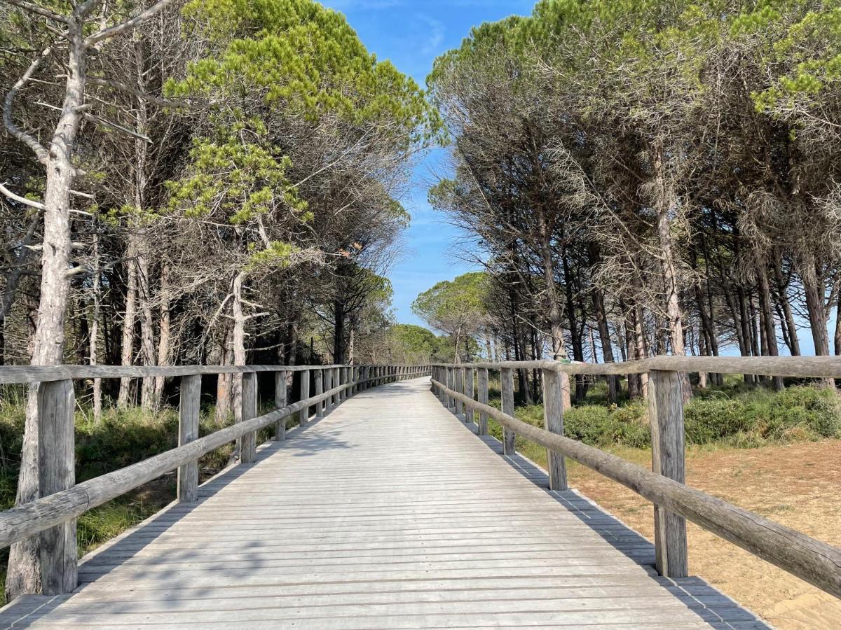 Malibu Apartments Bibione Buitenkant foto