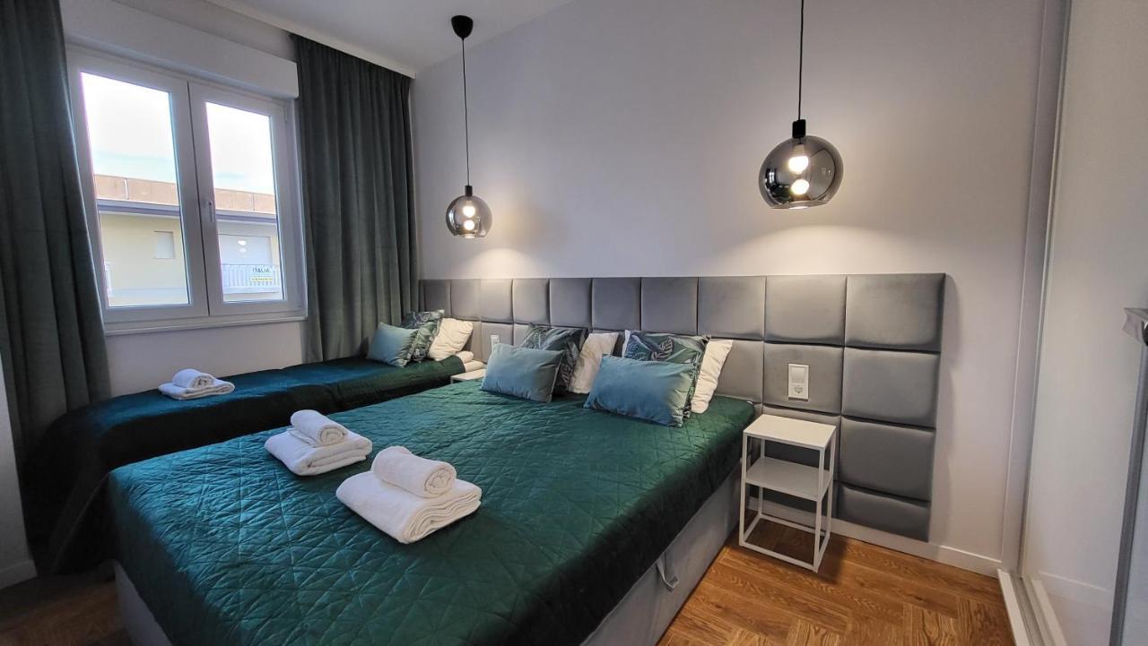 Malibu Apartments Bibione Buitenkant foto