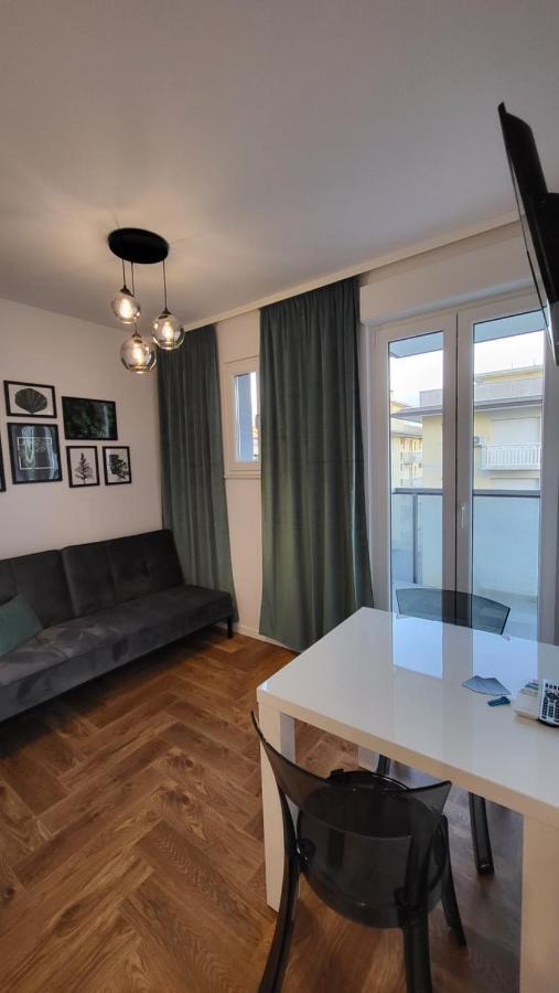 Malibu Apartments Bibione Buitenkant foto